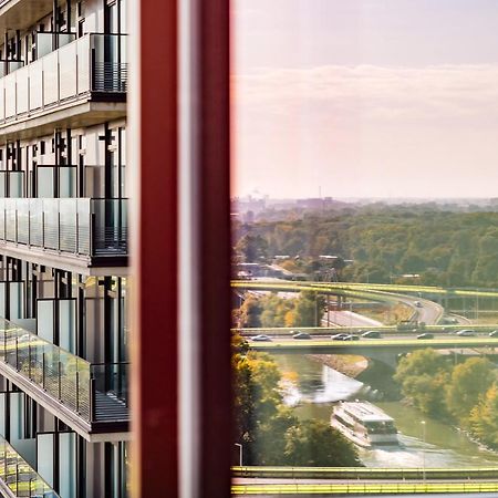 Triiiple Tower Dream Apartments With Rooftop-Summer-Pool Wien Exteriör bild