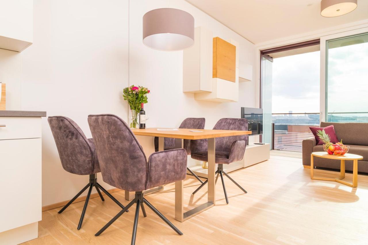 Triiiple Tower Dream Apartments With Rooftop-Summer-Pool Wien Exteriör bild