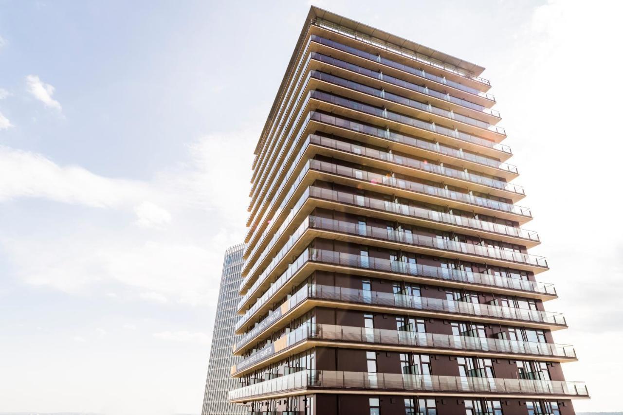 Triiiple Tower Dream Apartments With Rooftop-Summer-Pool Wien Exteriör bild