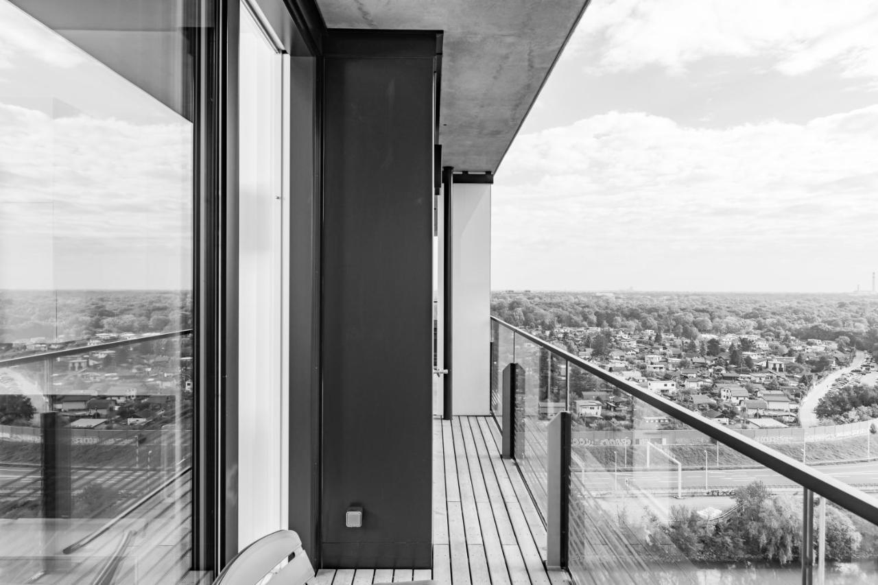 Triiiple Tower Dream Apartments With Rooftop-Summer-Pool Wien Exteriör bild