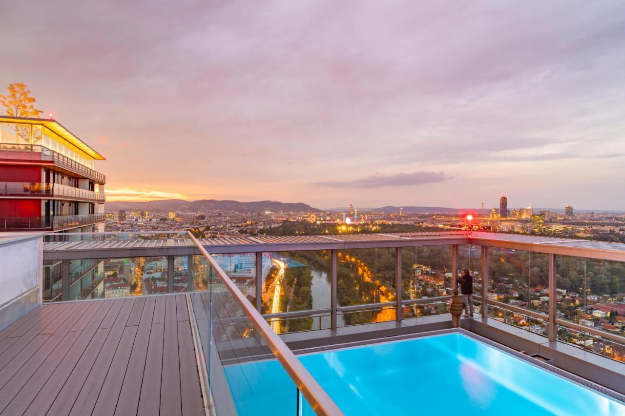 Triiiple Tower Dream Apartments With Rooftop-Summer-Pool Wien Exteriör bild